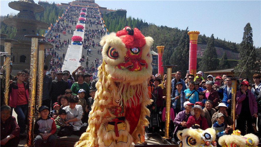 少林武术是中华武术中体系较庞大的门派